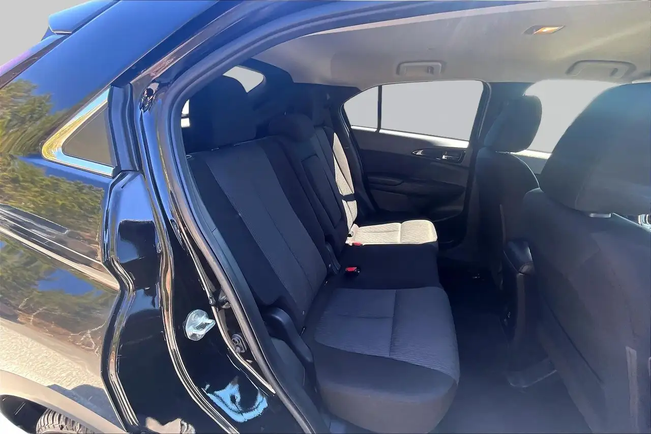 Mitsubishi Eclipse Cross снимка Mitsubishi Eclipse Cross