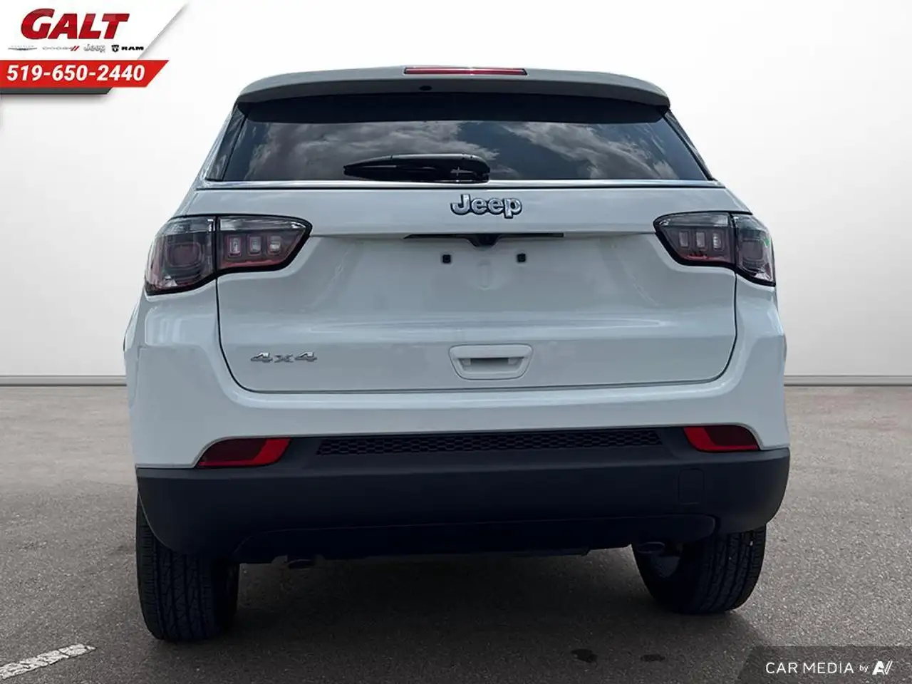 Jeep Compass photo Jeep Compass