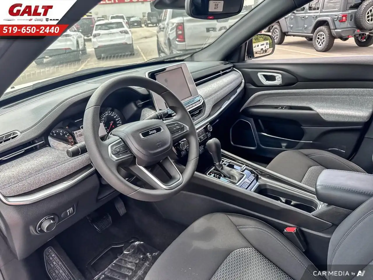 Jeep Compass photo Jeep Compass