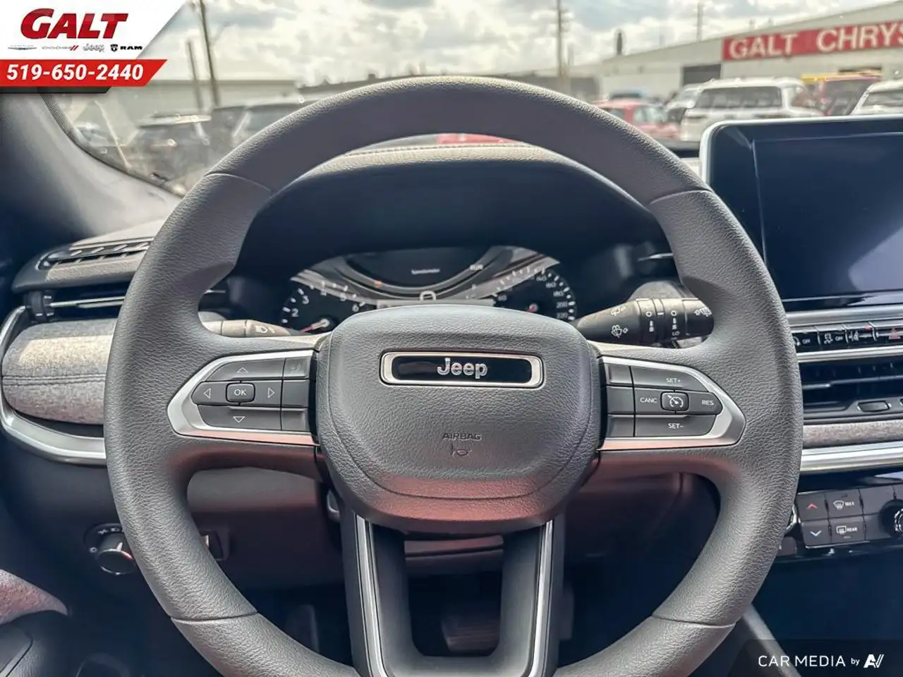 Jeep Compass photo Jeep Compass