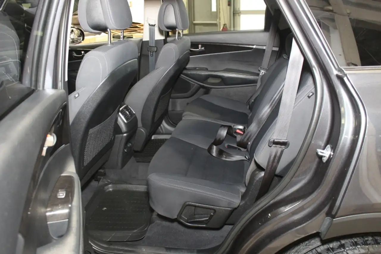 Kia Sorento снимка Kia Sorento
