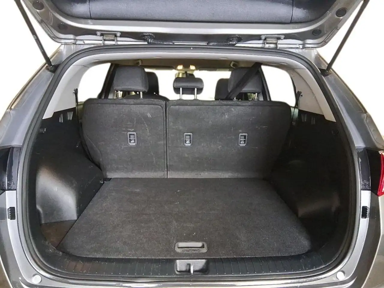 Kia Sportage снимка Kia Sportage