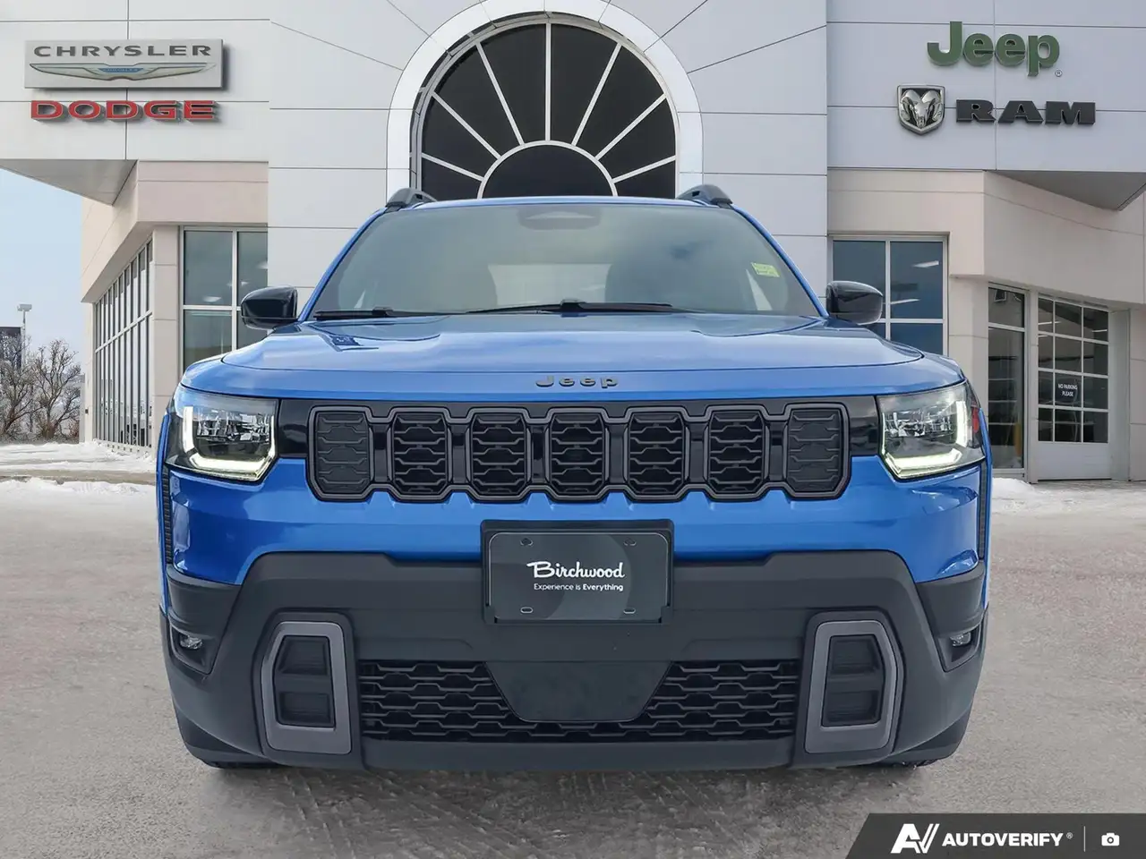 Jeep Cherokee снимка Jeep Cherokee