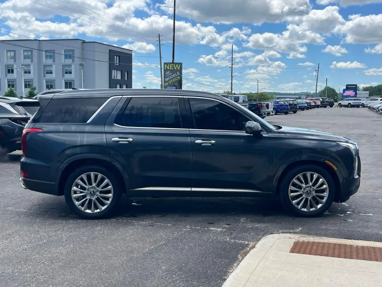 Hyundai PALISADE photo Hyundai PALISADE