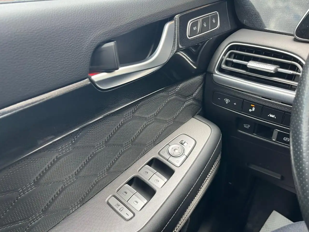 Hyundai PALISADE photo Hyundai PALISADE
