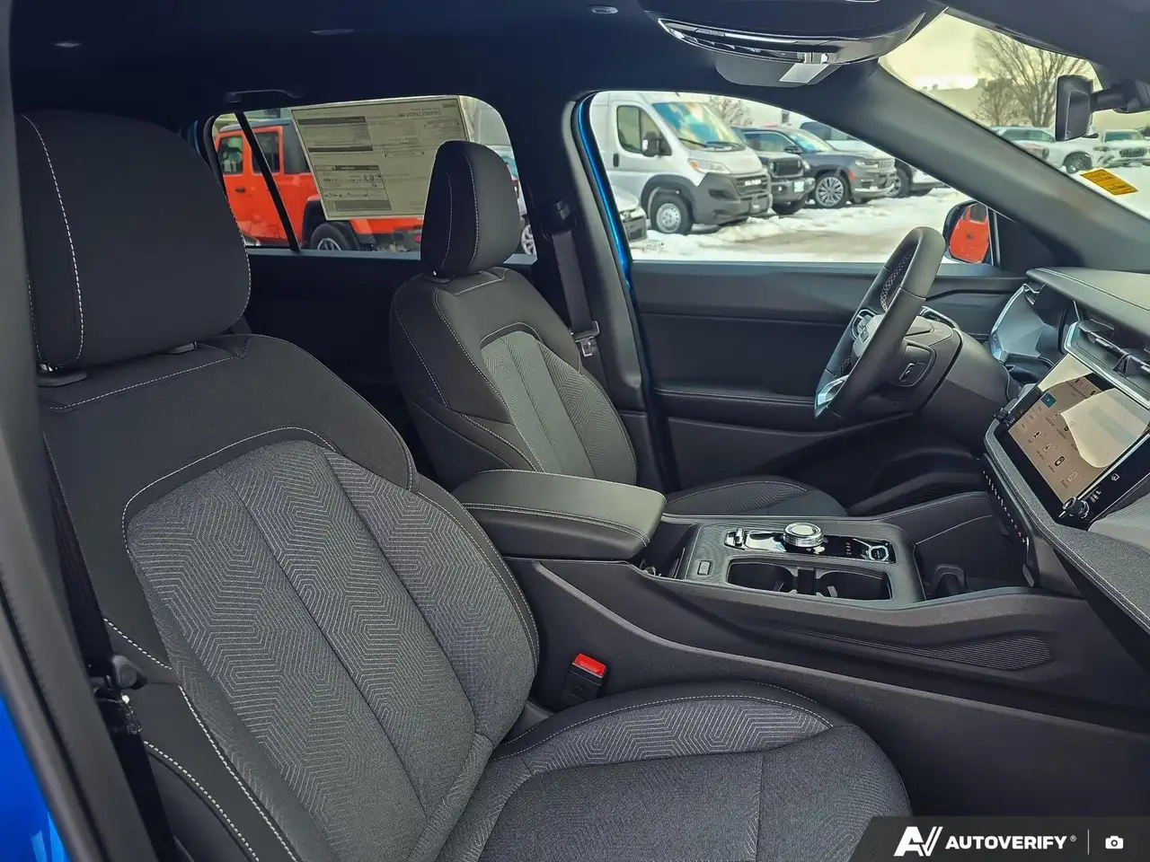 Jeep Cherokee снимка Jeep Cherokee
