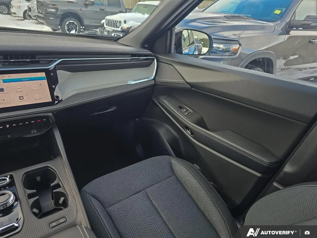 Jeep Cherokee снимка Jeep Cherokee