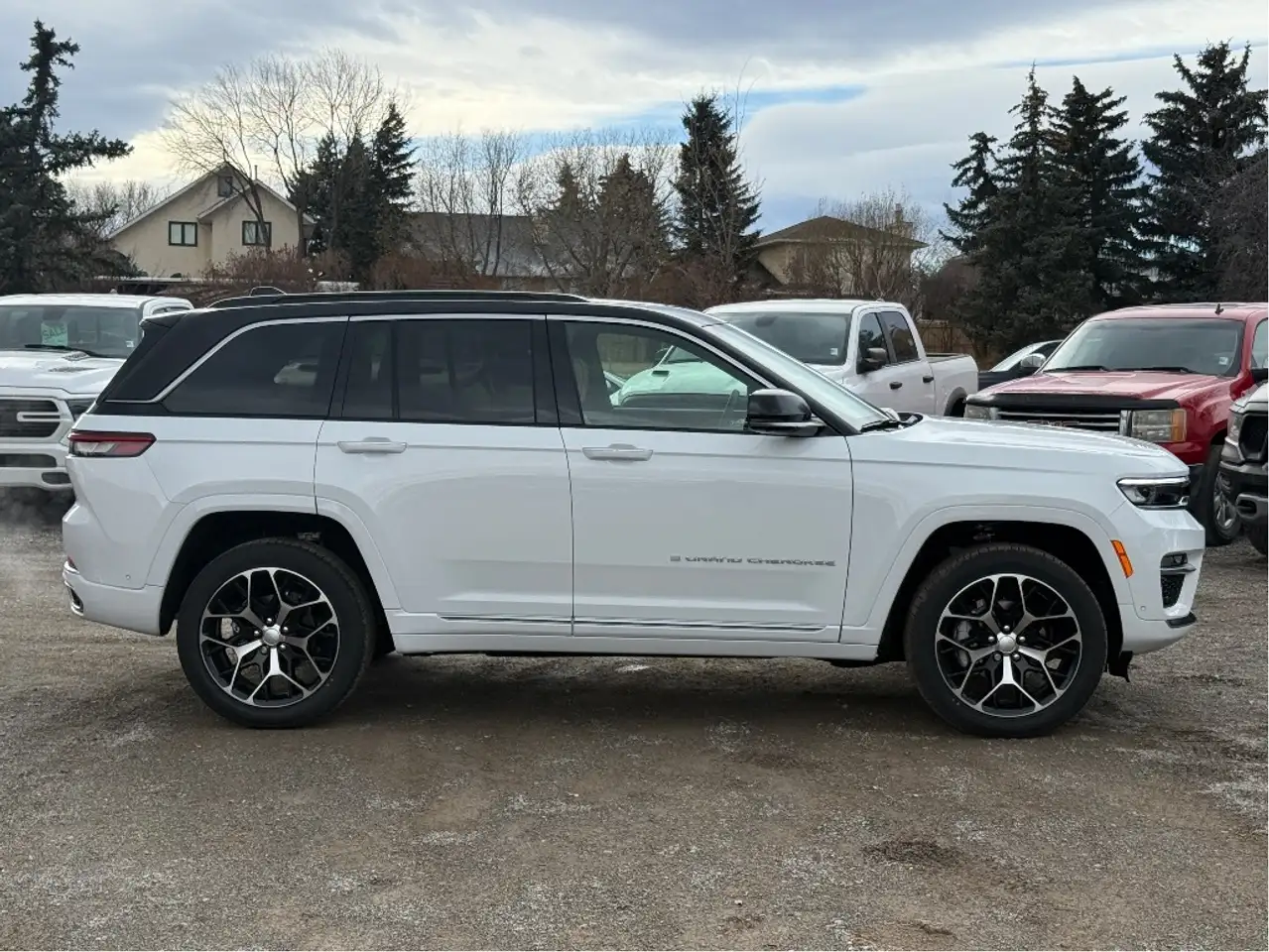 Jeep Grand Cherokee снимка Jeep Grand Cherokee