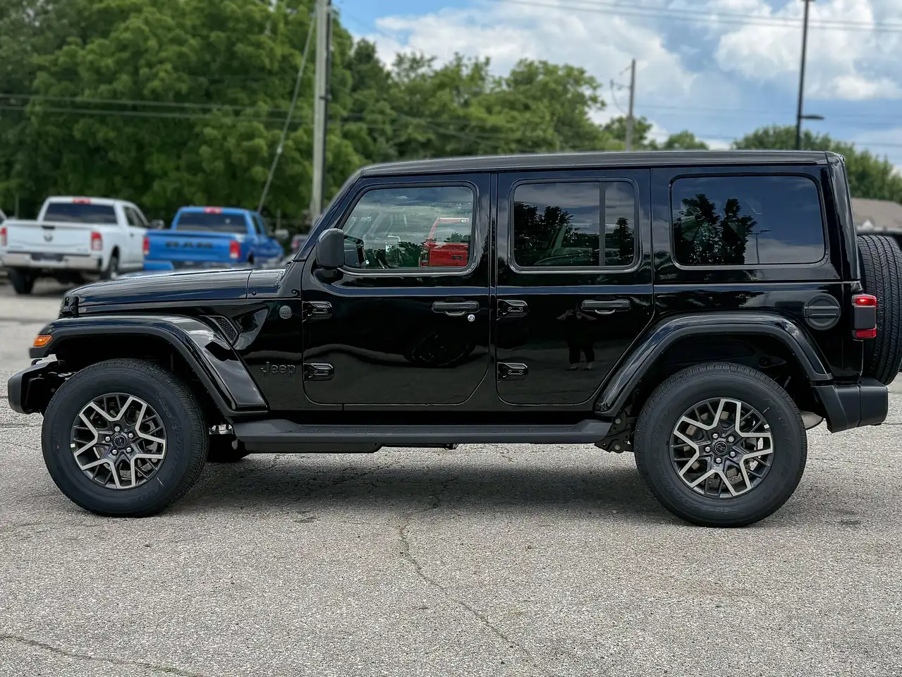 Jeep Wrangler photo Jeep Wrangler