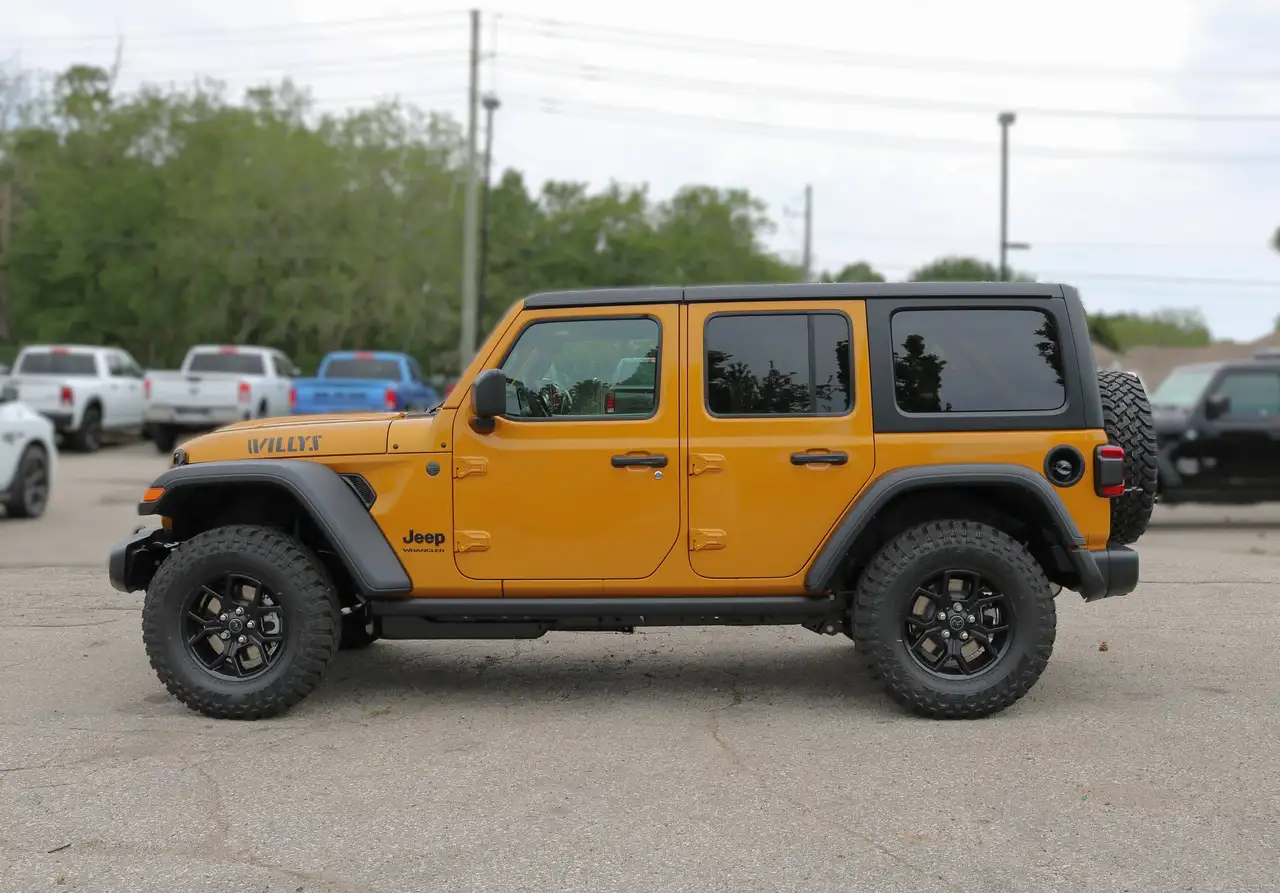 Jeep Wrangler снимка Jeep Wrangler