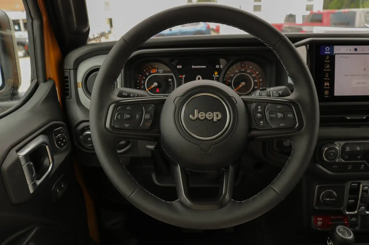 Jeep Wrangler снимка Jeep Wrangler