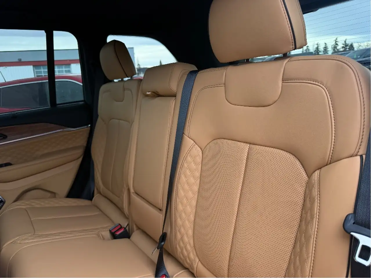 Jeep Grand Cherokee снимка Jeep Grand Cherokee