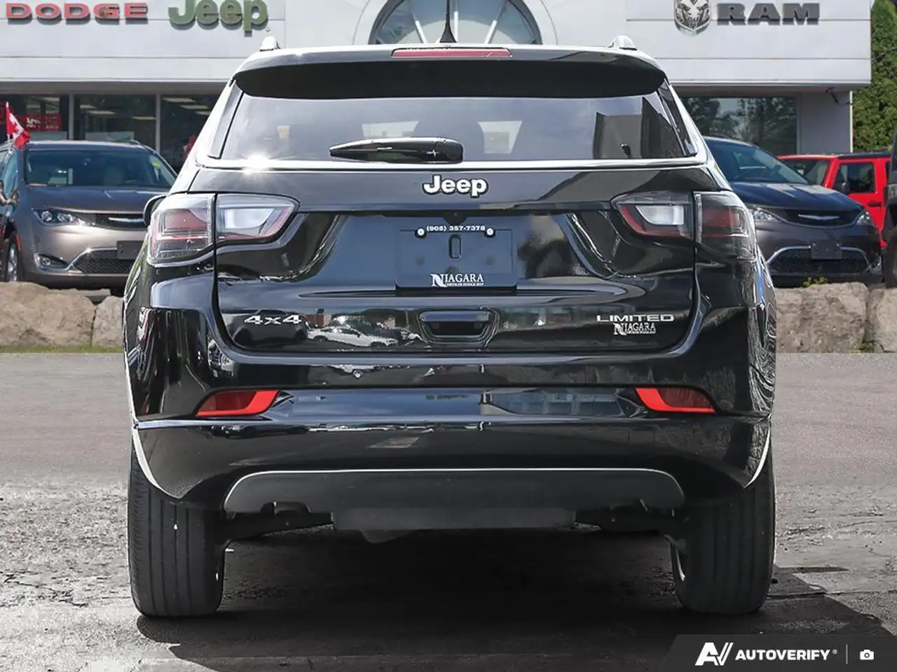 Jeep Compass снимка Jeep Compass