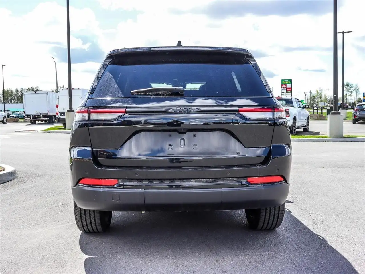 Jeep Grand Cherokee снимка Jeep Grand Cherokee