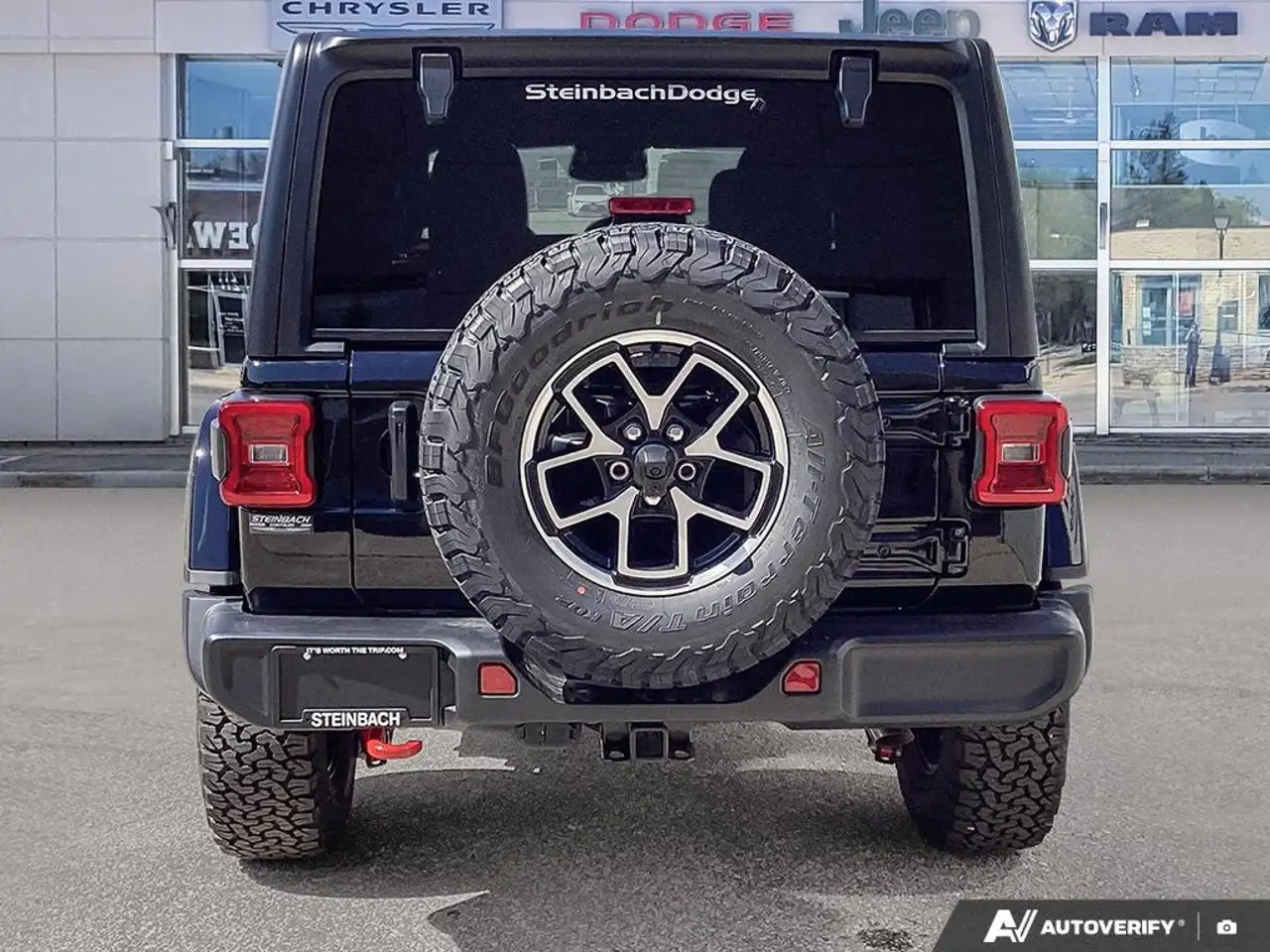 Jeep Wrangler photo Jeep Wrangler