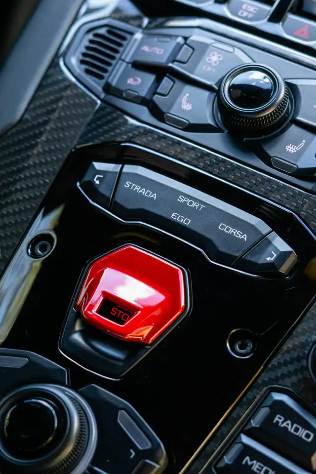 Lamborghini Aventador fotografie Lamborghini Aventador