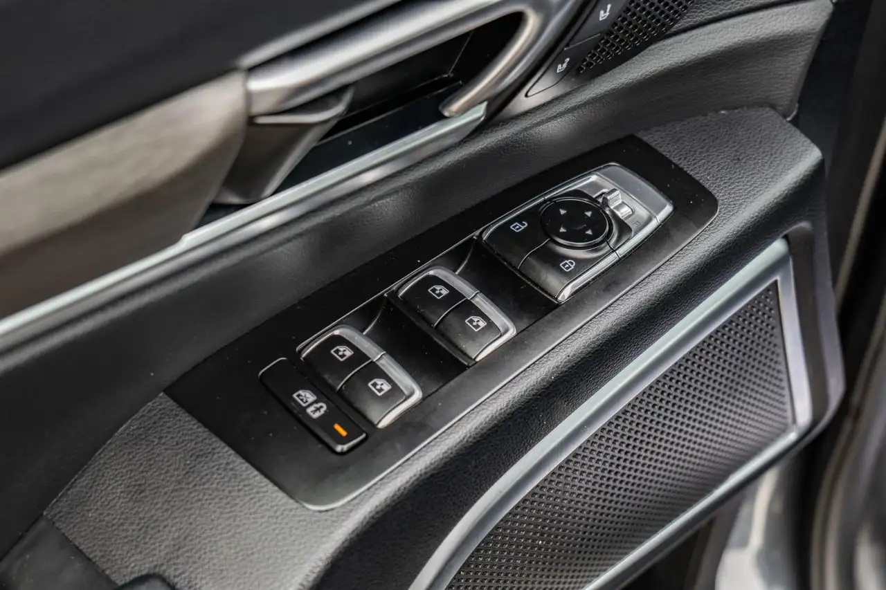 Kia Telluride снимка Kia Telluride