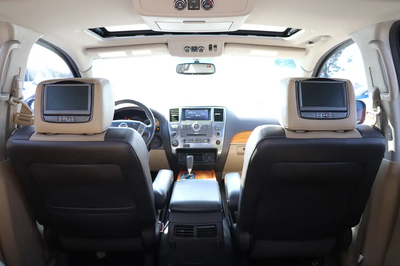 Nissan Armada снимка Nissan Armada