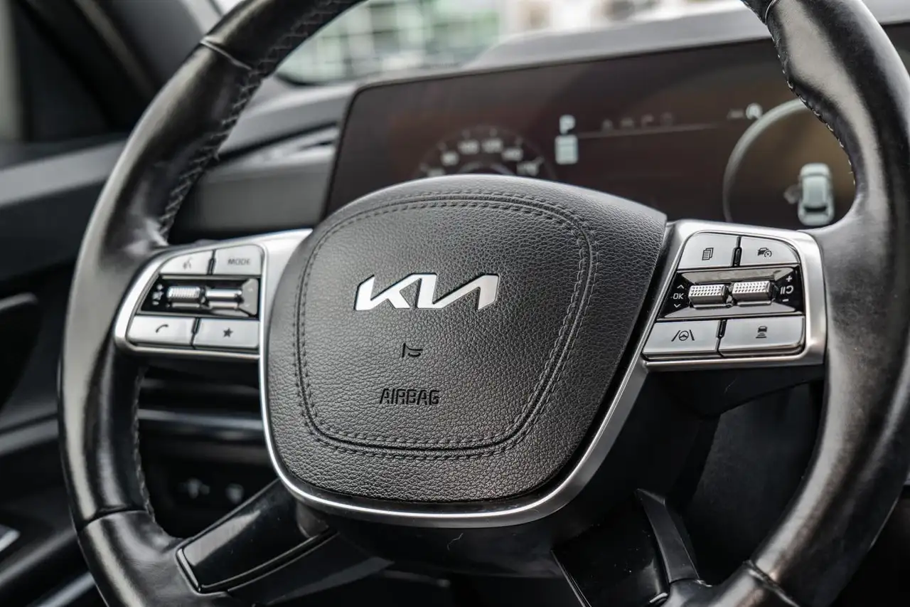 Kia Telluride снимка Kia Telluride