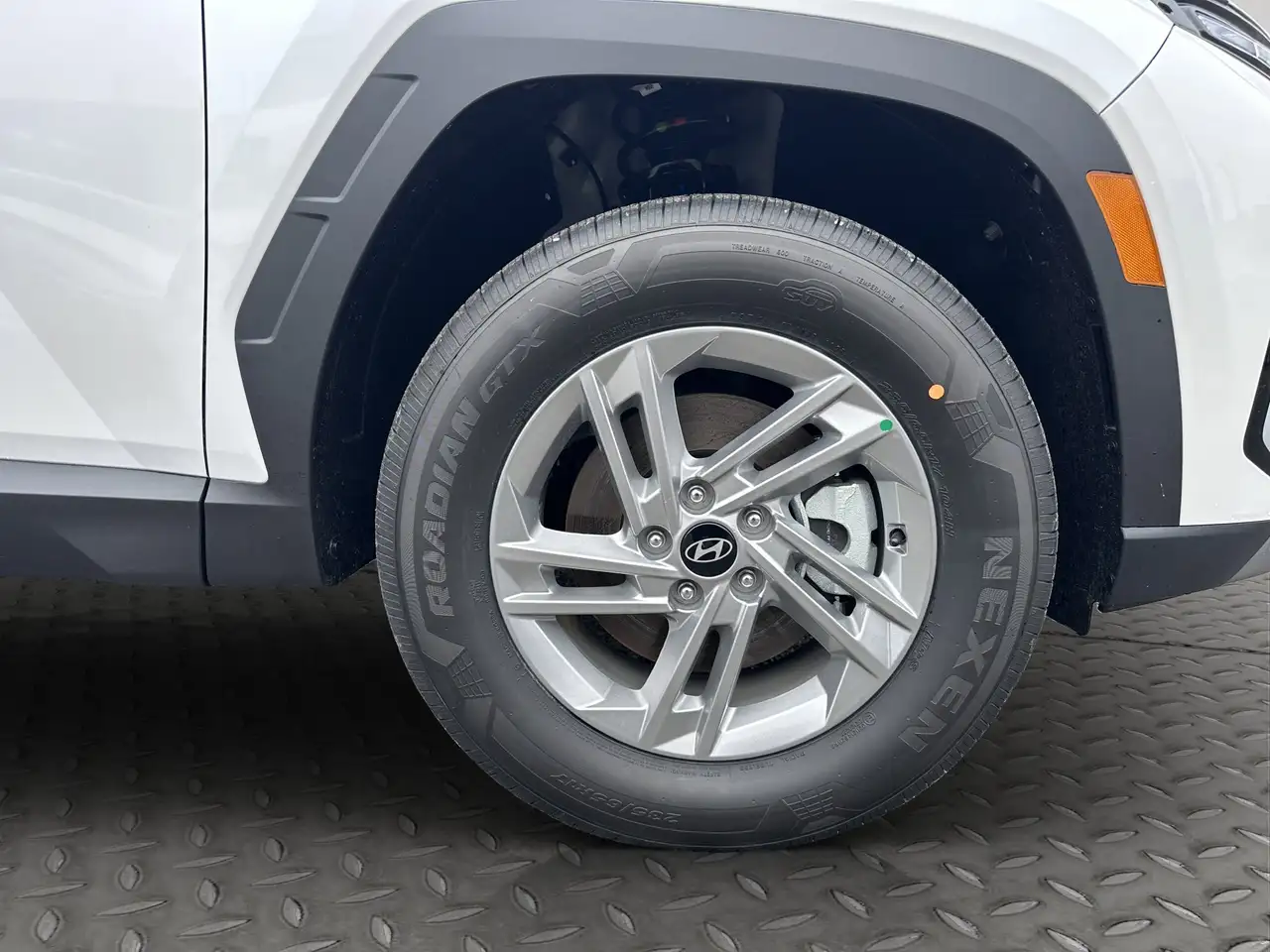 Hyundai TUCSON снимка Hyundai TUCSON