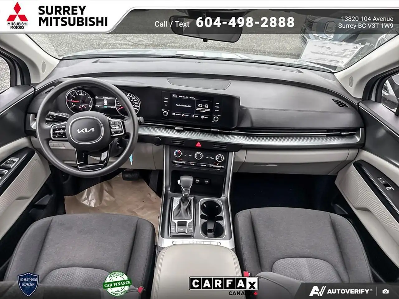 Kia Carnival снимка Kia Carnival