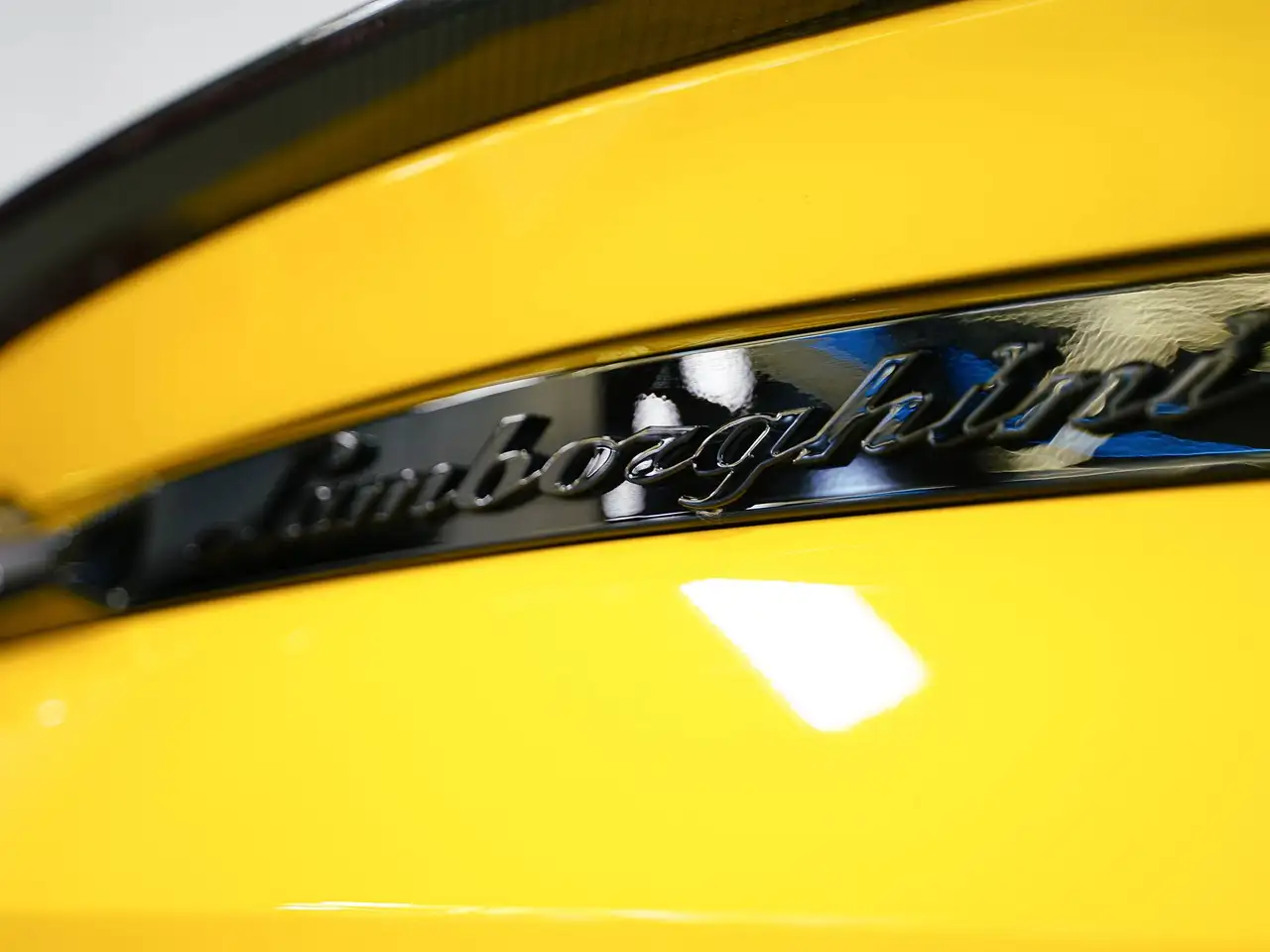 2019 Lamborghini Urus