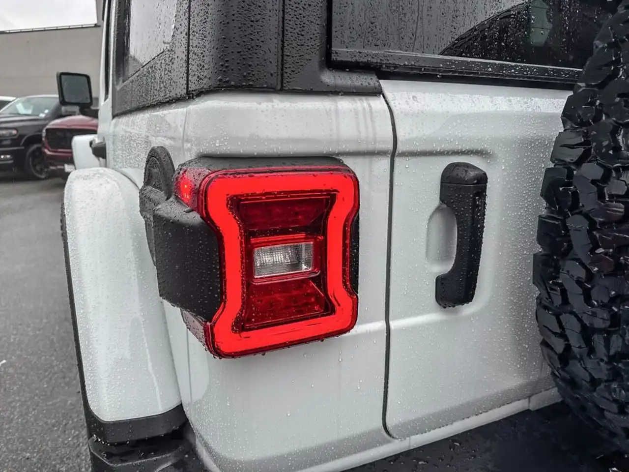 Jeep Wrangler снимка Jeep Wrangler