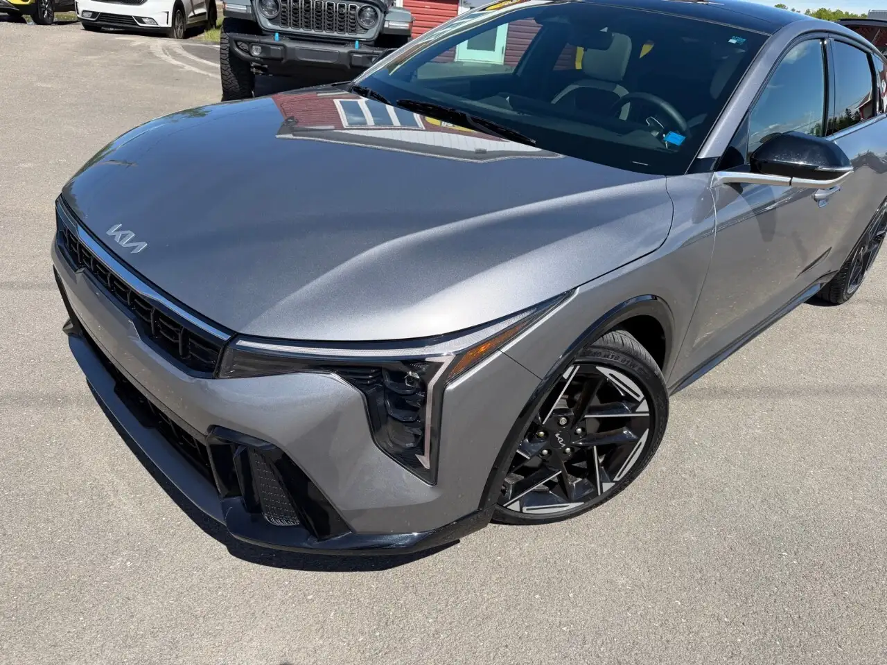 Kia K4 снимка Kia K4