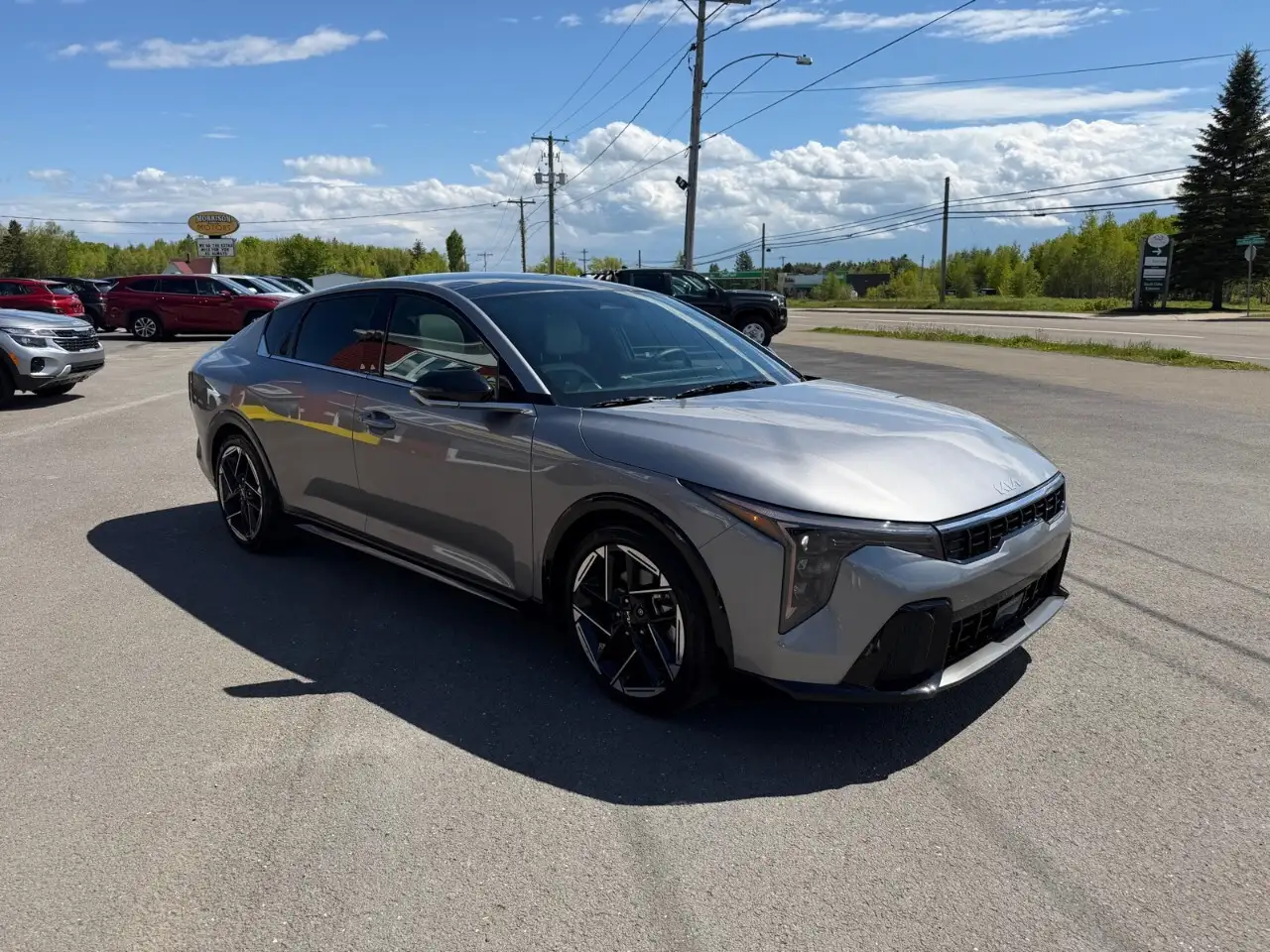Kia K4 снимка Kia K4