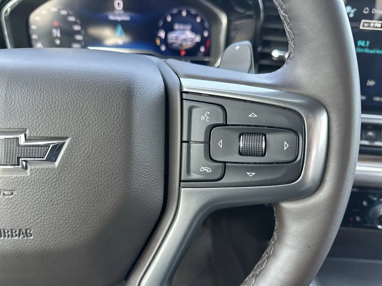 Chevrolet Silverado 1500 снимка Chevrolet Silverado 1500