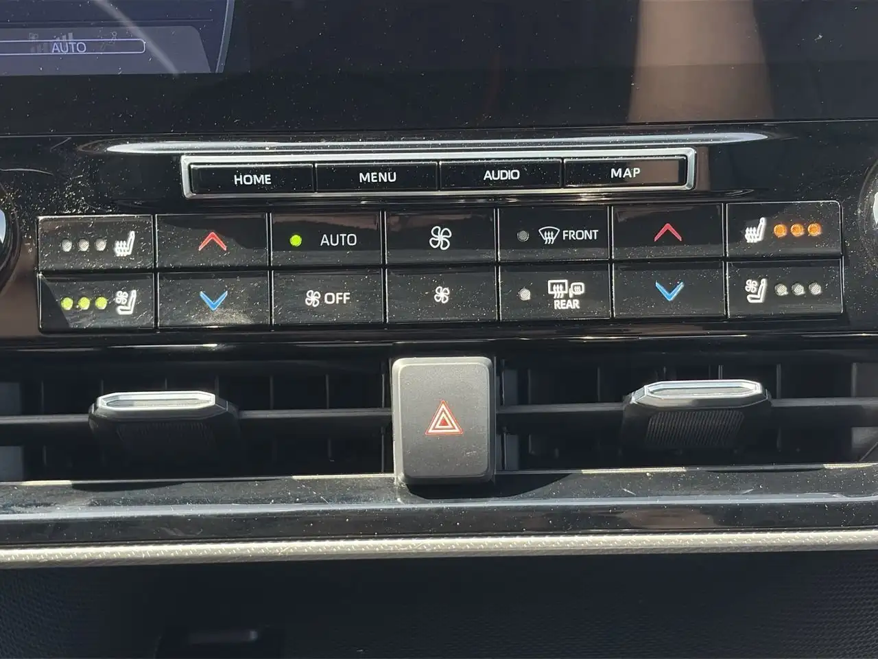 Toyota Highlander снимка Toyota Highlander
