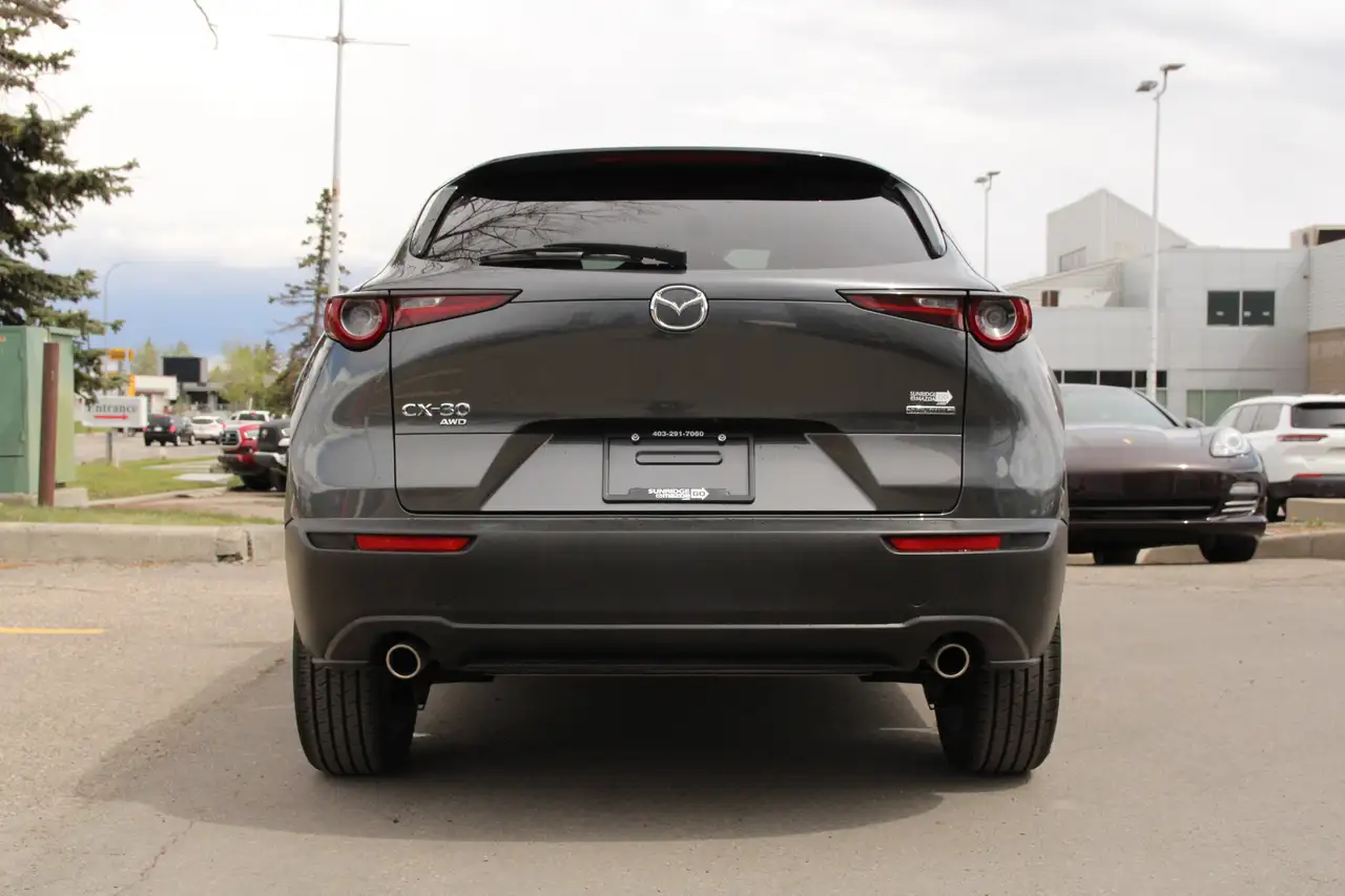 Mazda CX-30 снимка Mazda CX-30
