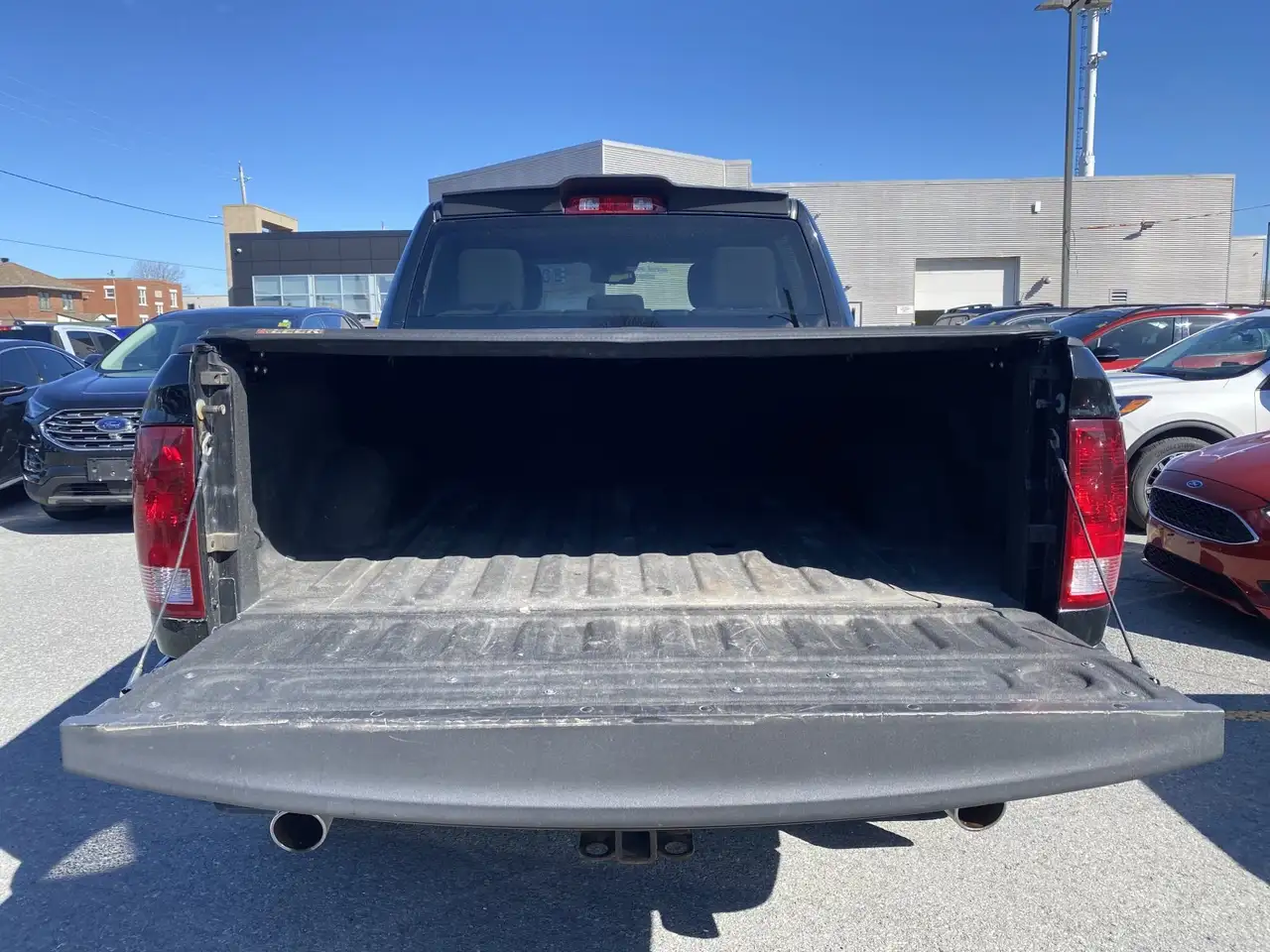 RAM 1500 снимка RAM 1500