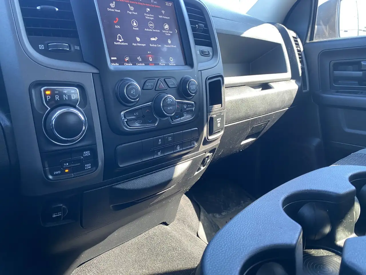 RAM 1500 снимка RAM 1500
