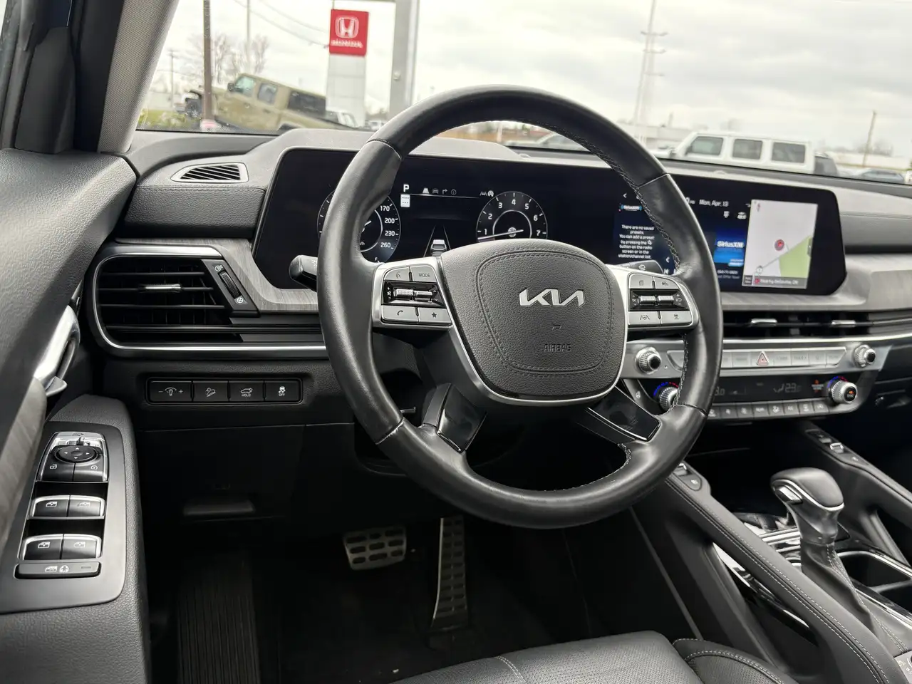 Kia Telluride photo Kia Telluride