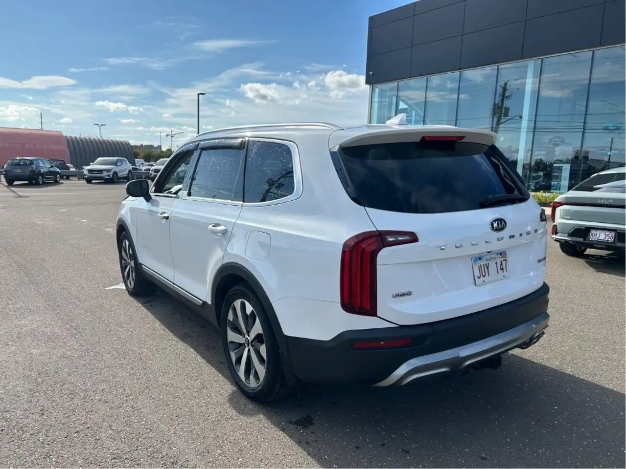 Kia Telluride снимка Kia Telluride