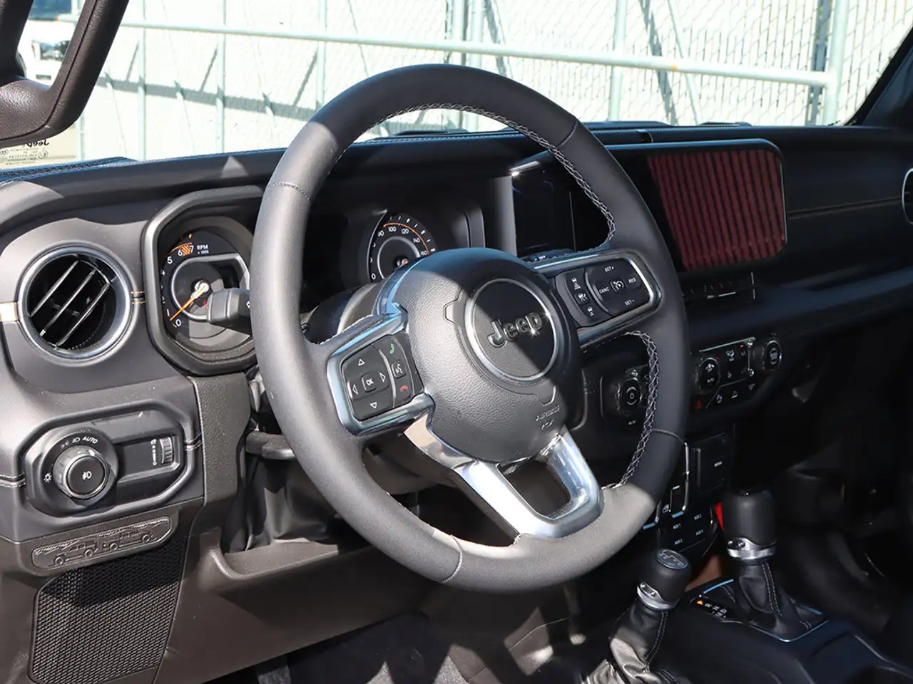 Jeep Wrangler снимка Jeep Wrangler