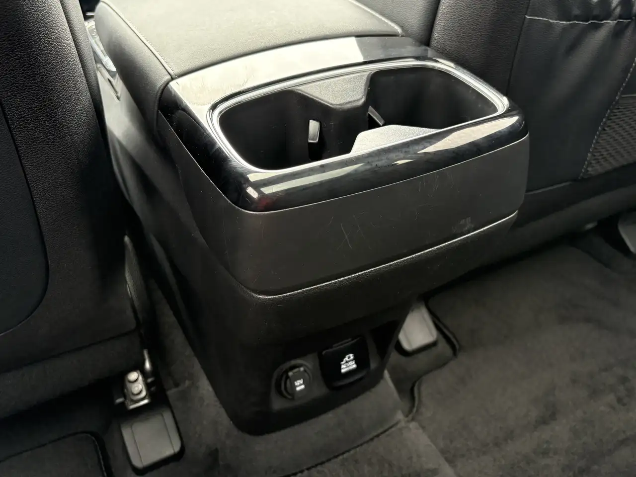 Kia Telluride photo Kia Telluride