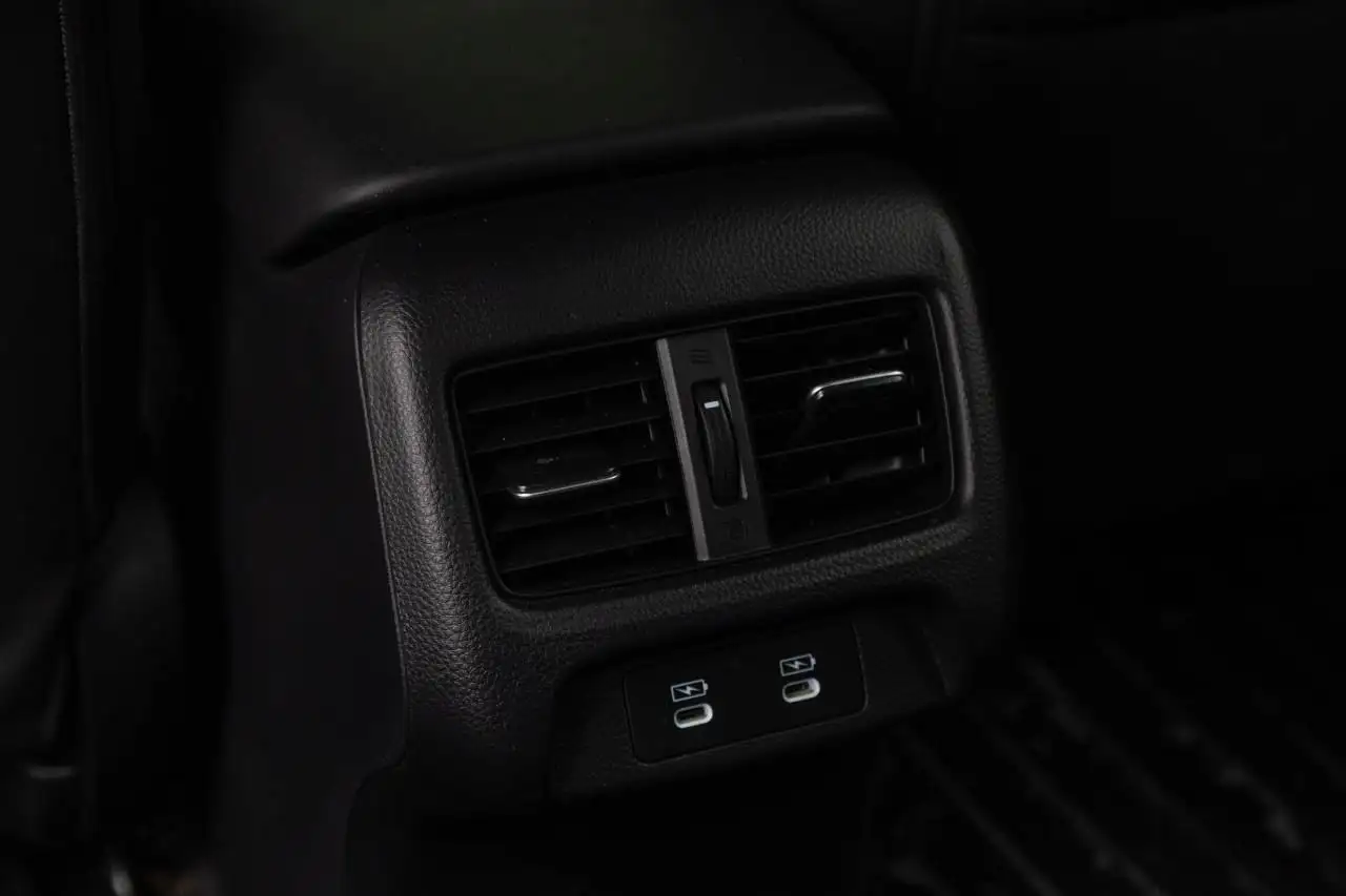 Acura ADX снимка Acura ADX
