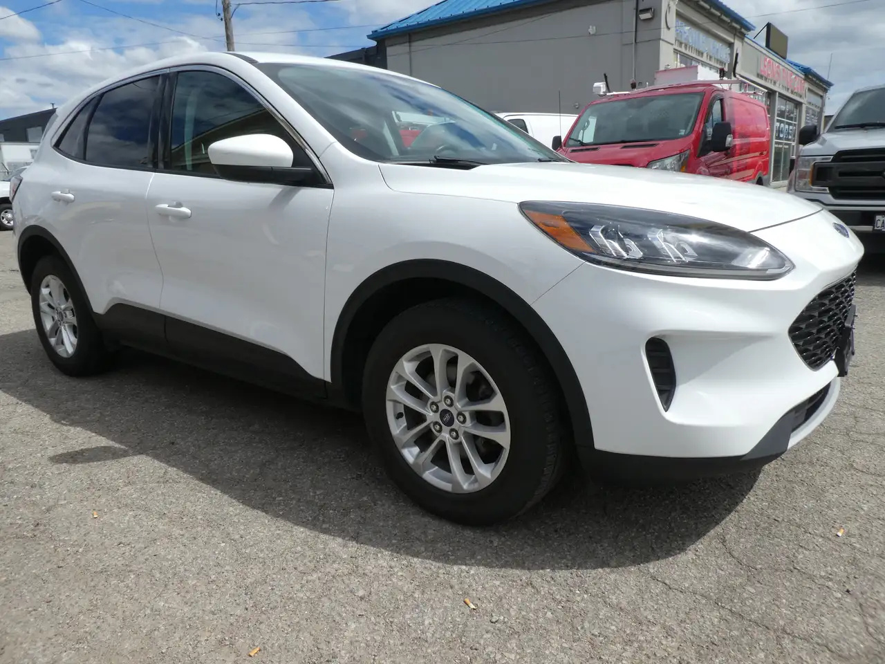 Ford Escape снимка Ford Escape