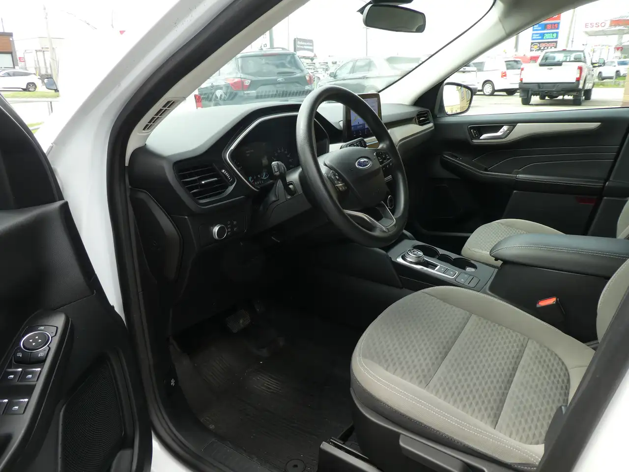 Ford Escape снимка Ford Escape
