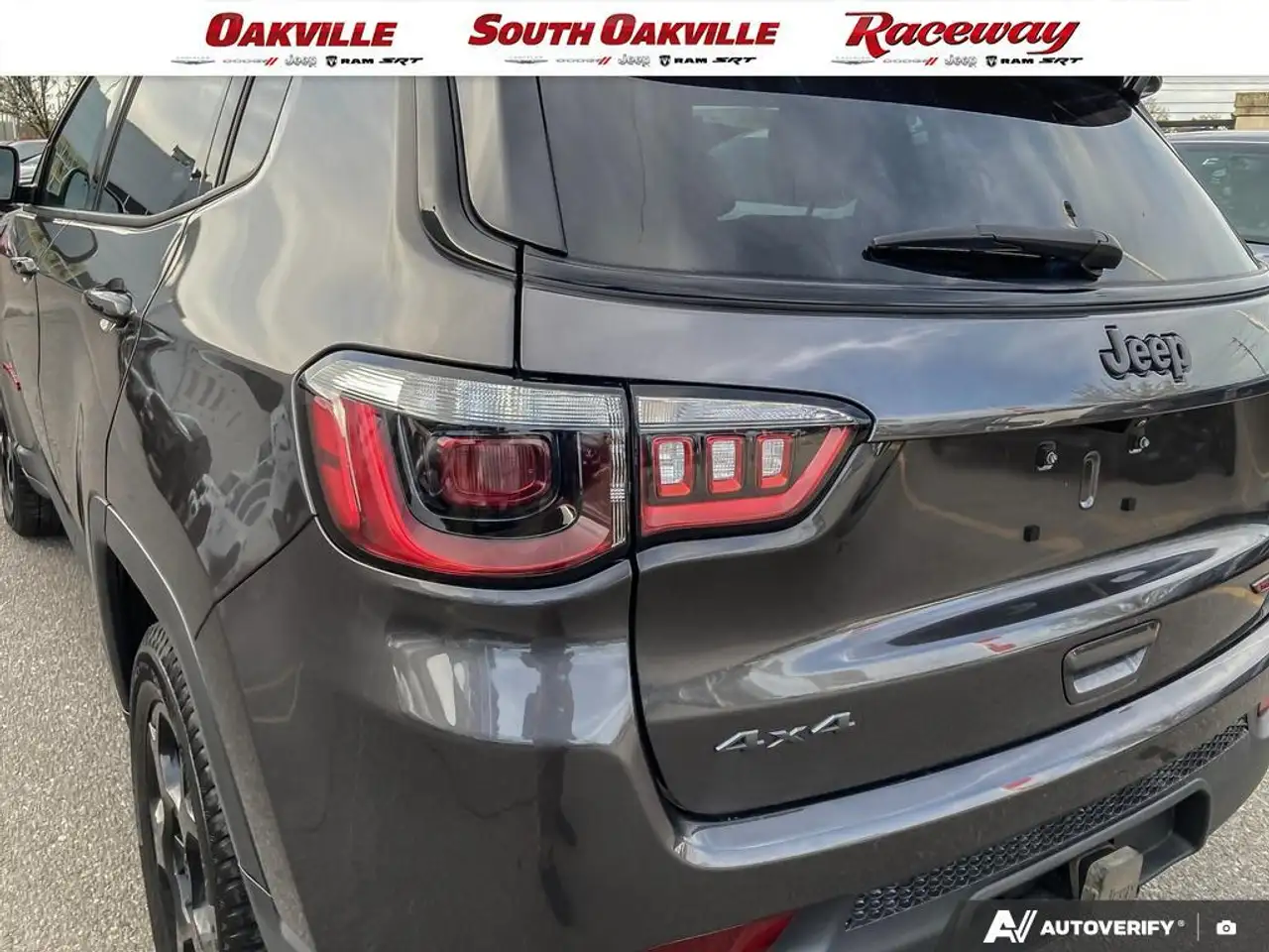 Jeep Compass photo Jeep Compass