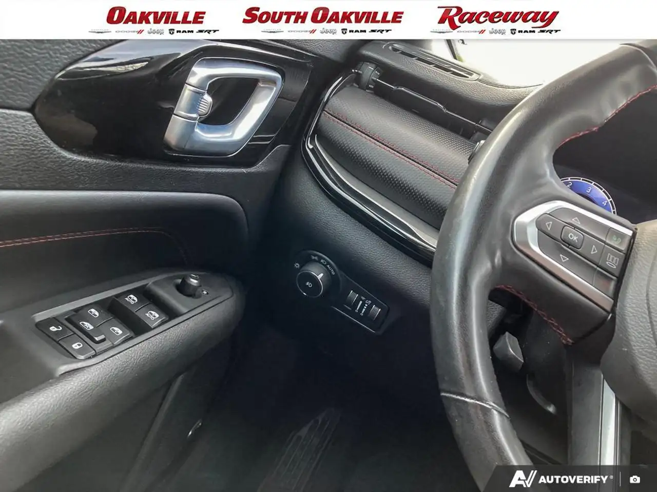 Jeep Compass photo Jeep Compass