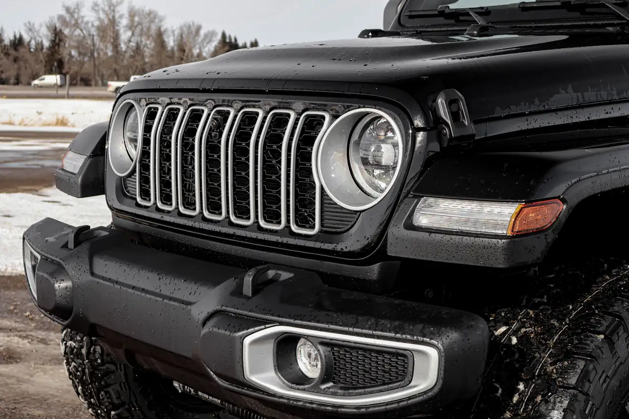 Jeep Wrangler снимка Jeep Wrangler