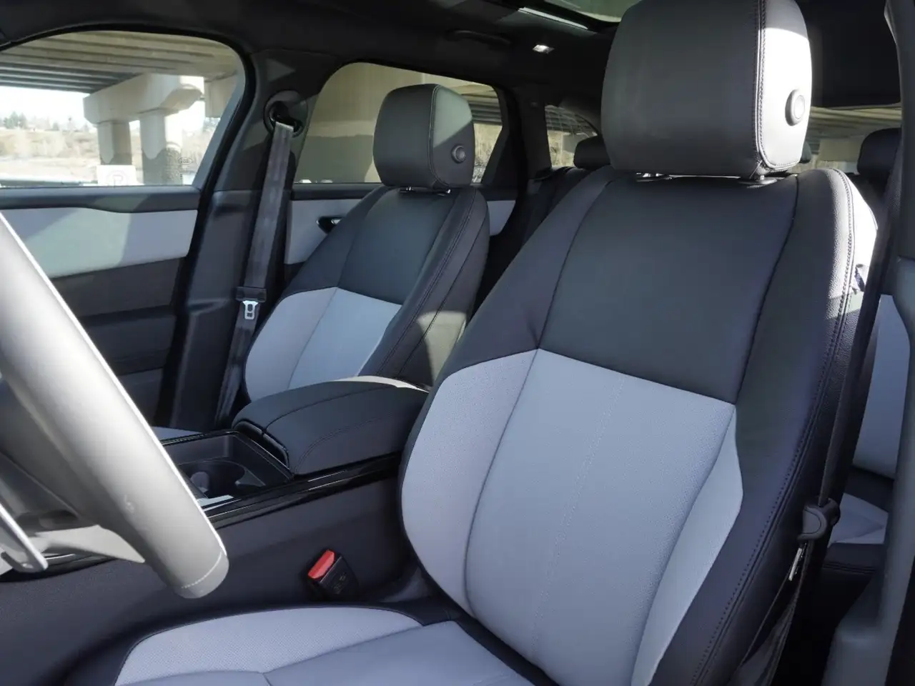 Land Rover Range Rover Velar снимка Land Rover Range Rover Velar