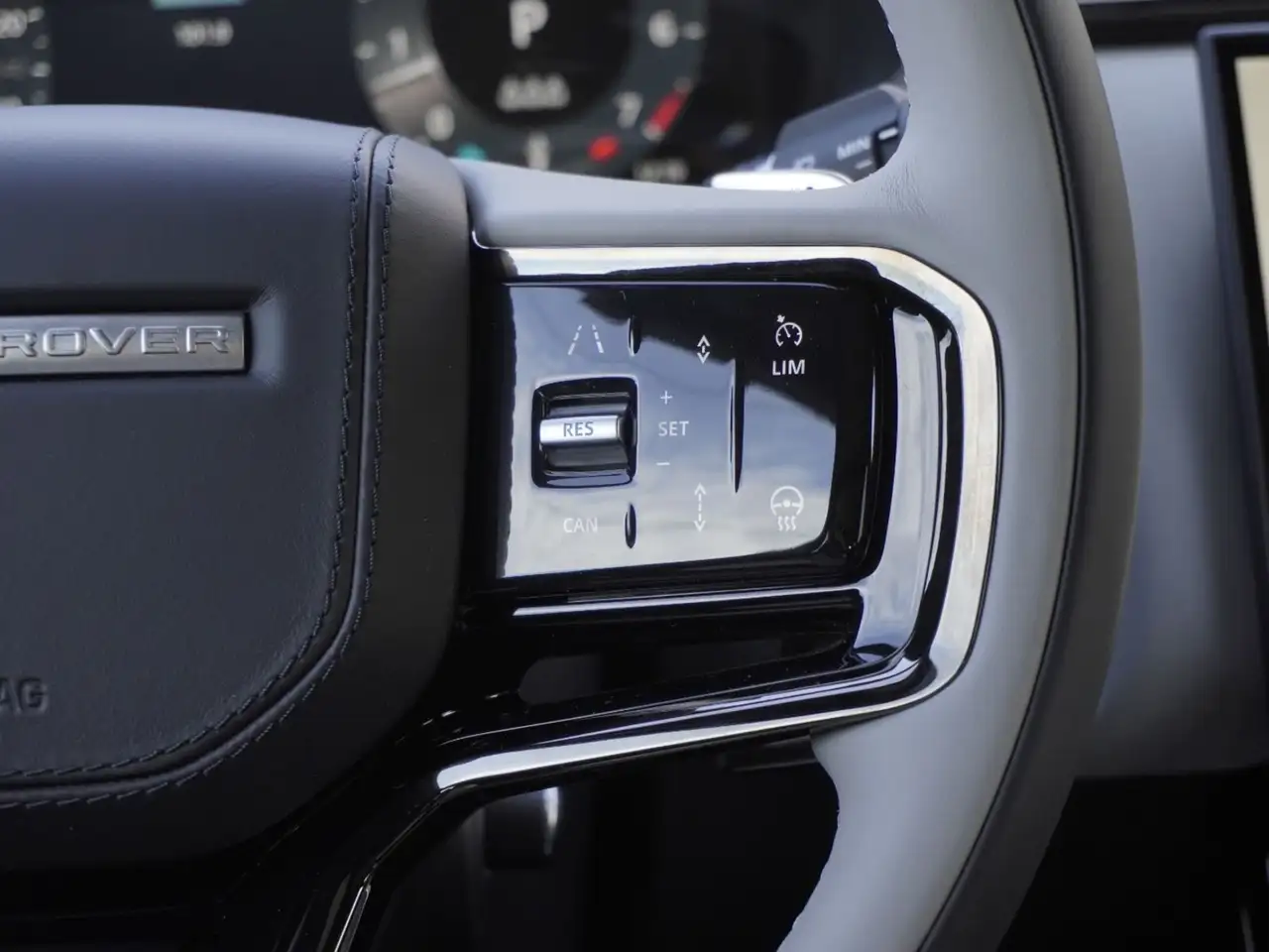 Land Rover Range Rover Velar снимка Land Rover Range Rover Velar