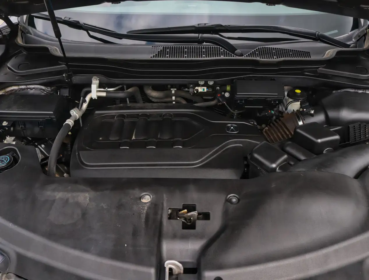 Acura MDX снимка Acura MDX