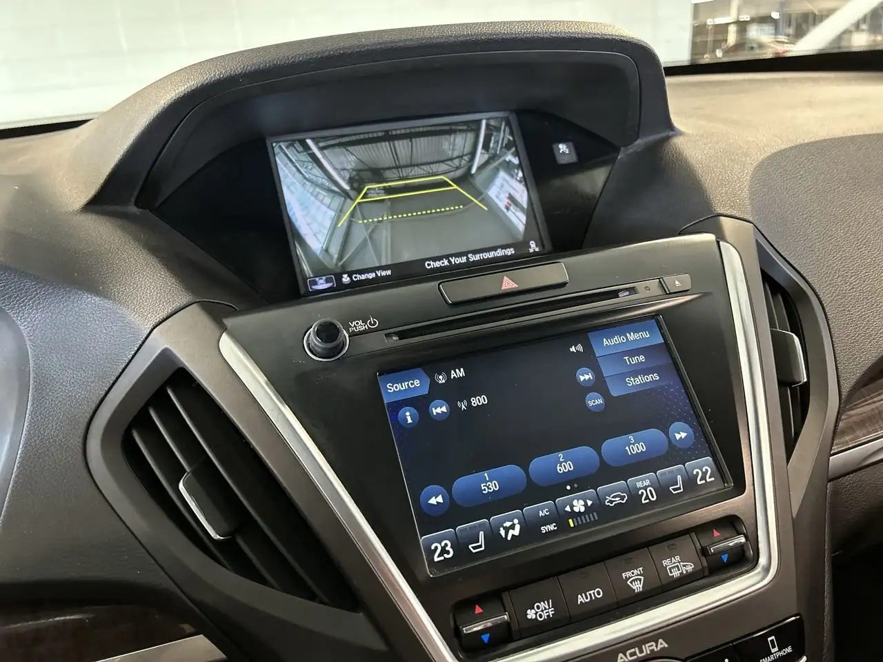 Acura MDX снимка Acura MDX