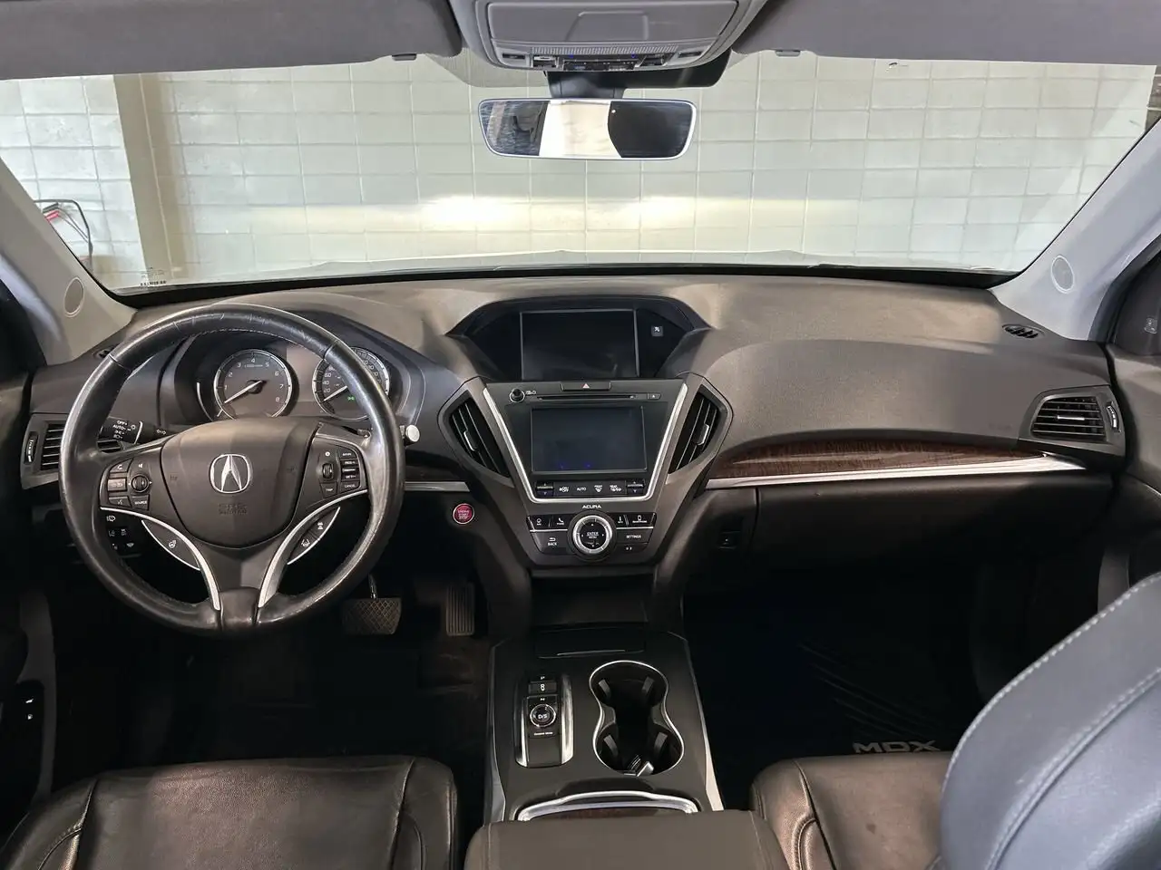 Acura MDX снимка Acura MDX