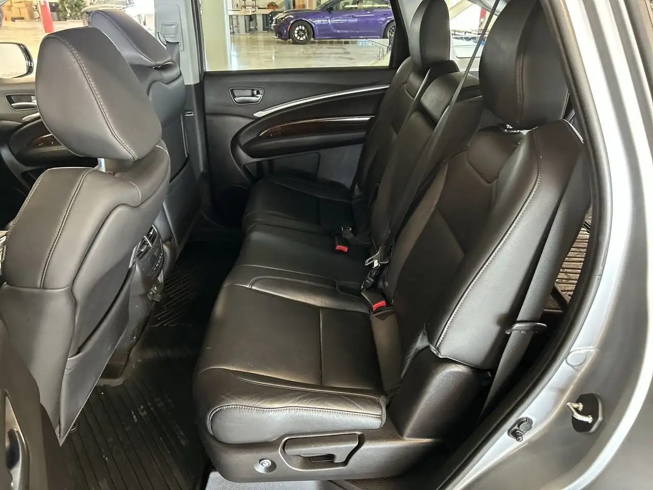 Acura MDX снимка Acura MDX